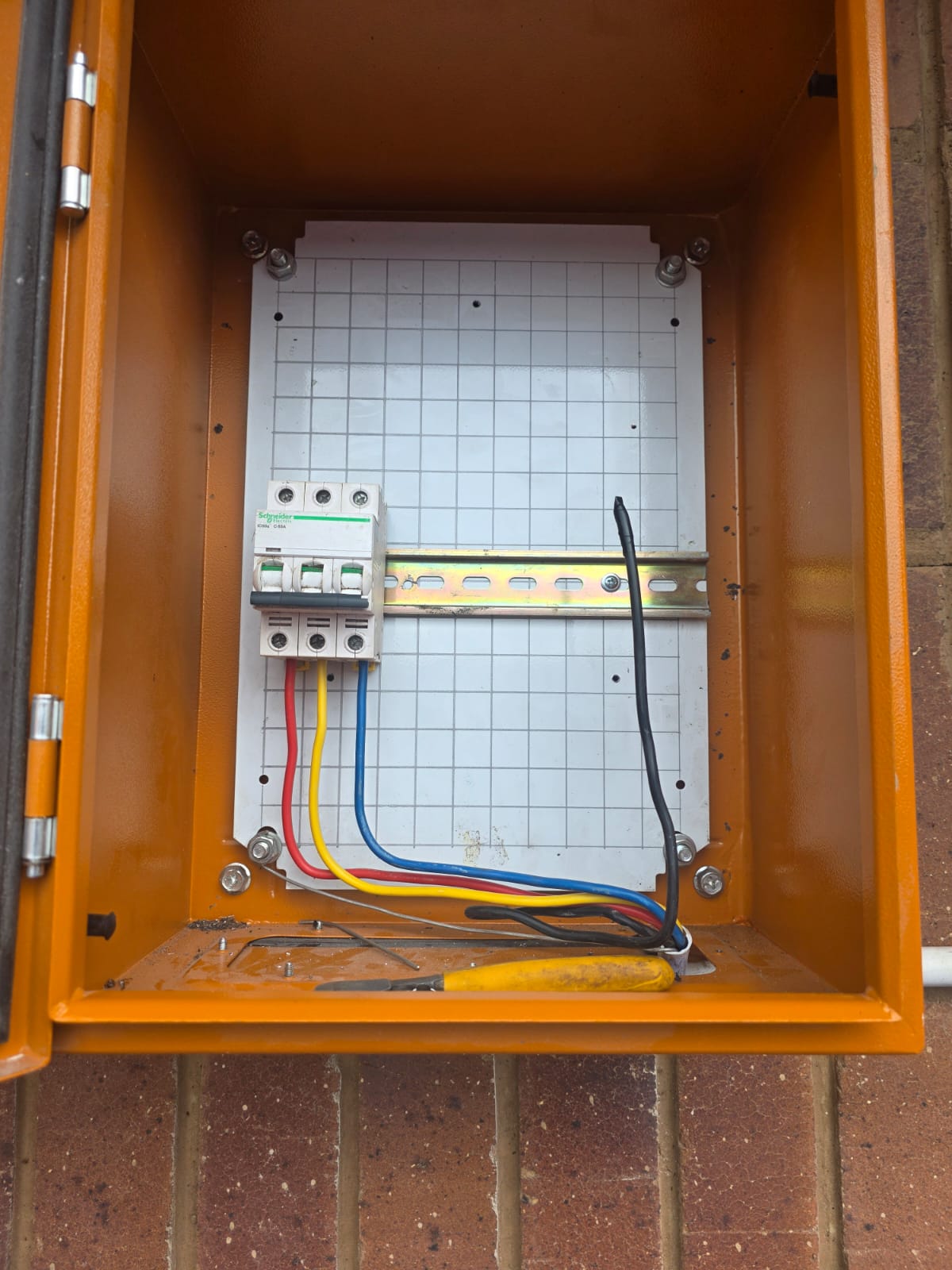Distribution board wired and neatly terminated